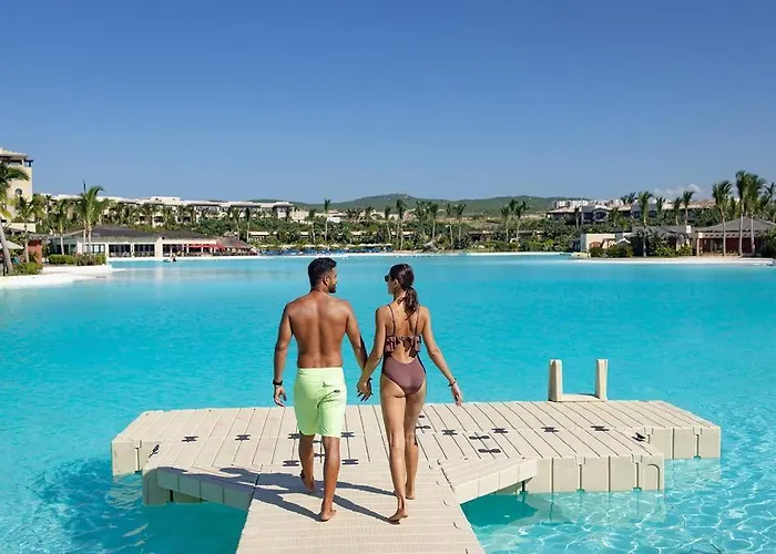 Beachfront 2 Bdrm In Exclusive Diamante Golf Apartahotel