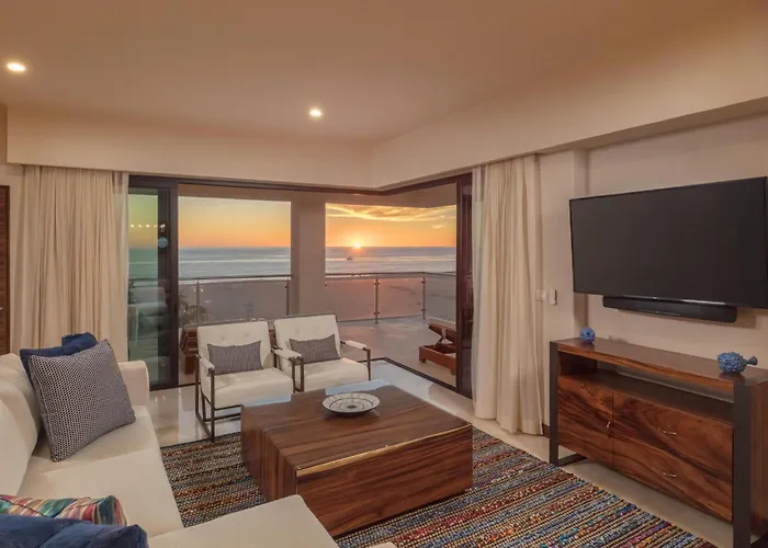 Beachfront 2 Bdrm In Exclusive Diamante Golf Apartahotel Cabo San Lucas