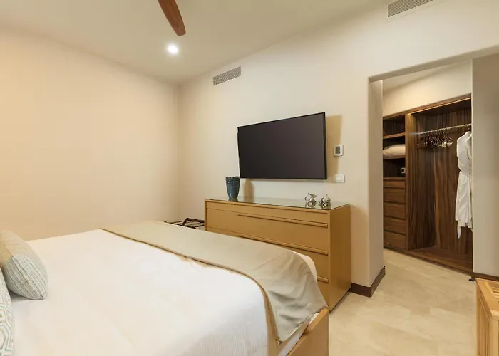 Apartahotel Beachfront 2 Bdrm In Exclusive Diamante Golf Cabo San Lucas