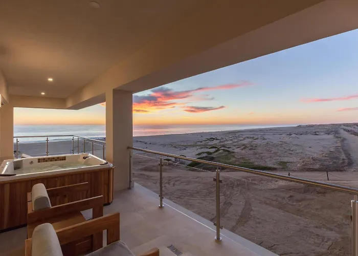 Apartahotel Beachfront 2 Bdrm In Exclusive Diamante Golf